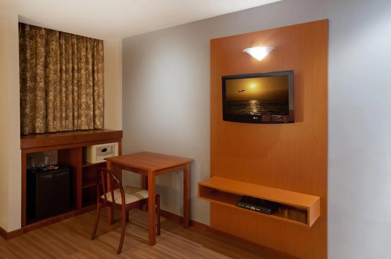 Hotel Moncloa Sao Paulo 3*,
